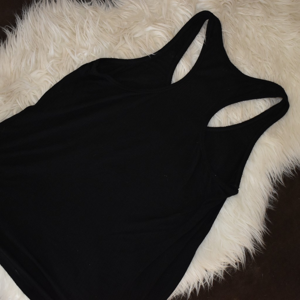 Comfortable Tanktop - Picture 4 of 4